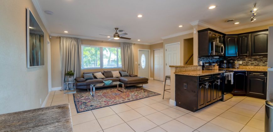 KMG: “PALM ESTATE” 3BD 3BA HALLANDALE HOME W/ POOL