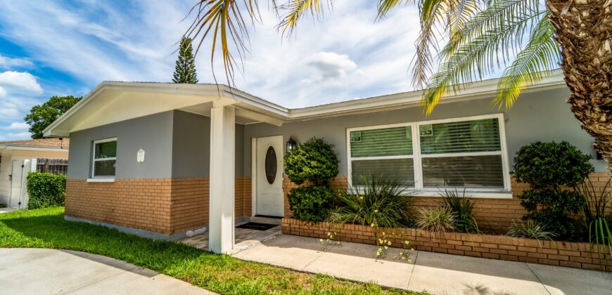 KMG: “AQUA VILLA” 3BD 2BA W/ HEATED POOL BY TPA AIRPORT