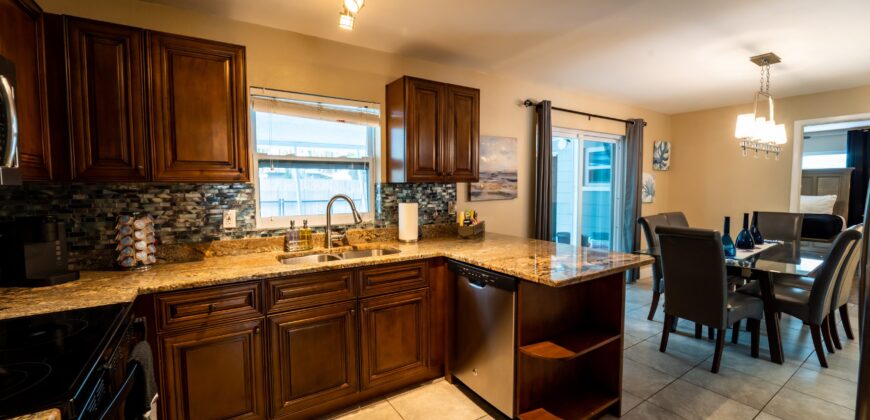 KMG: “AQUA VILLA” 3BD 2BA W/ HEATED POOL BY TPA AIRPORT